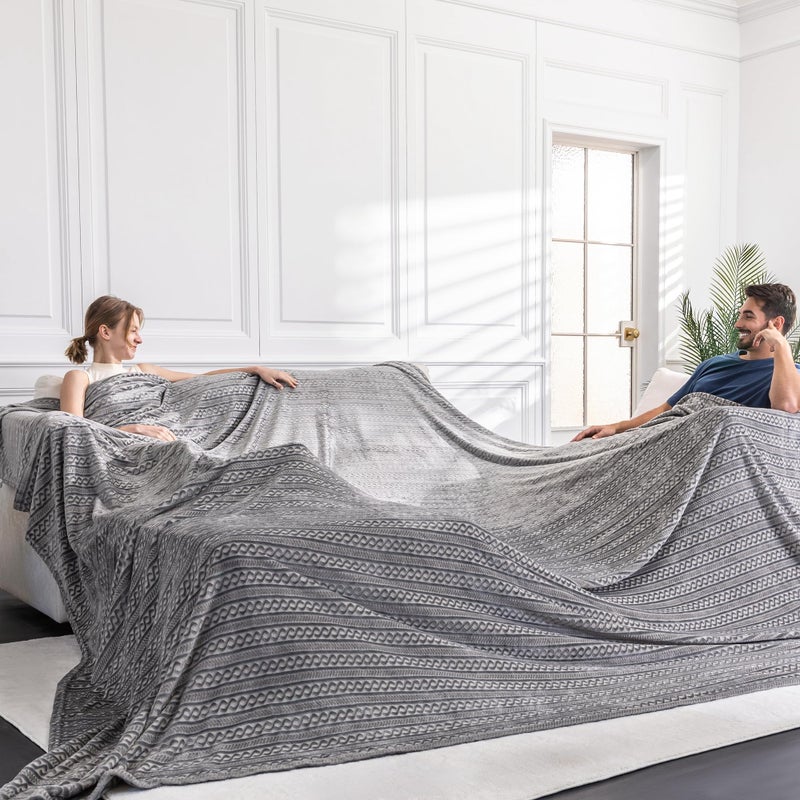 Serenhom Soft Cozy 120x120 Inches Seamless Oversized King Fleece Blanket  3D Jacquard Decorative Giant 10'x10' California King Blanket Extra Large Blanket for Bed Sofa Couch Travel  Light Grey Chain - Image 3